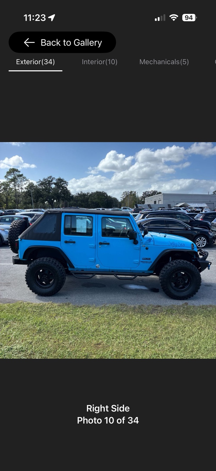 2017 Jeep Wrangler Unlimited Sport, exterior photo 1